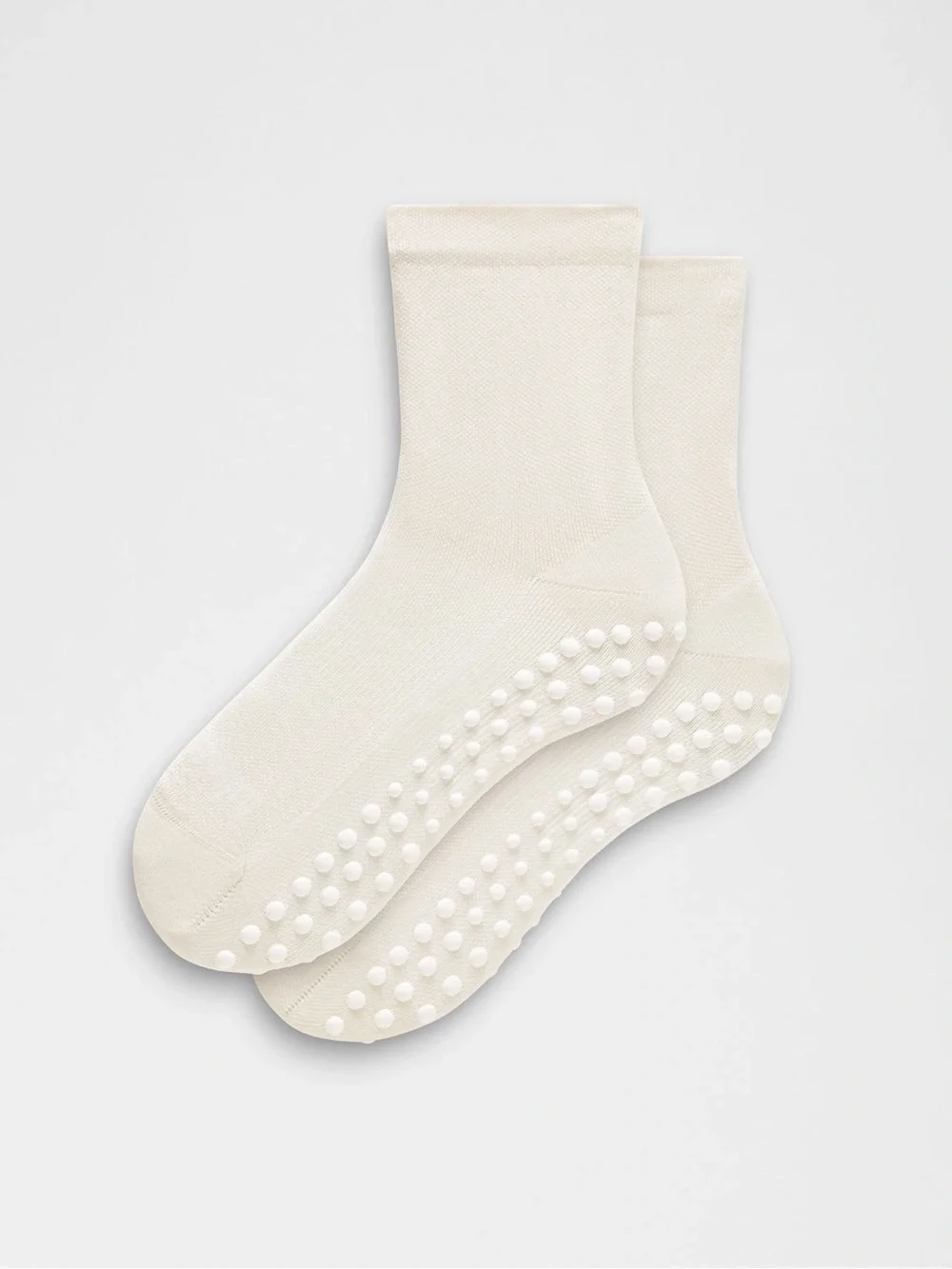 lululemon Unisex Find Your Balance Grip Quarter Socks